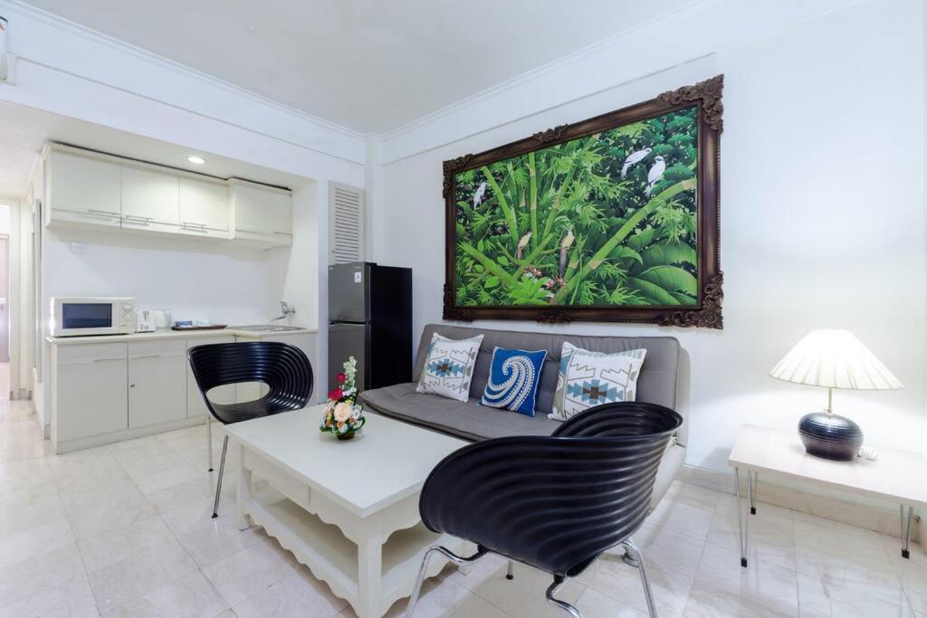 Private Apartment 6244 At Jayakarta Residence Seminyak  Exterior photo